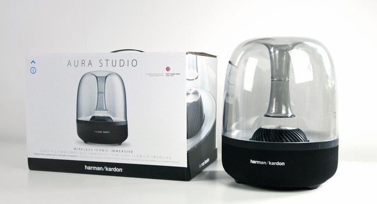 Đ&aacute;nh gi&aacute; loa Harman/Kardon Aura Studio: tốt gỗ tốt cả nước sơn